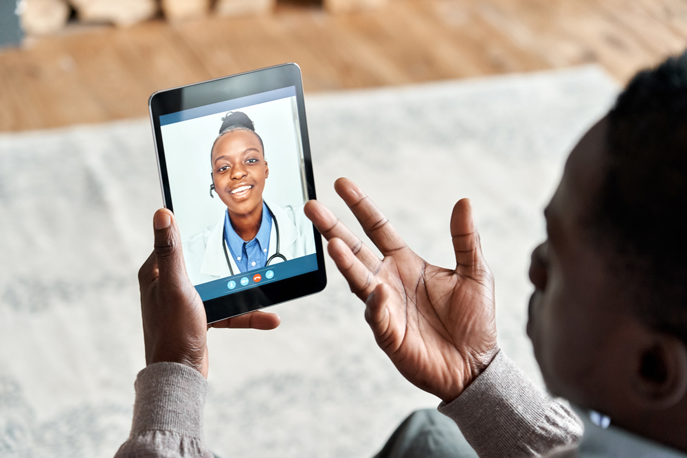 veteran speaks with a doctor from one of the leading telehealth companies
